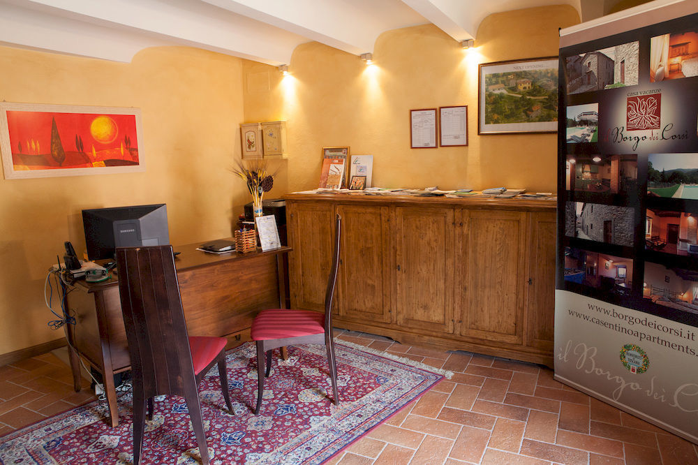 Borgo Dei Corsi Holiday House 雷吉奥洛 外观 照片