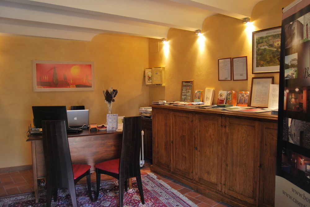Borgo Dei Corsi Holiday House 雷吉奥洛 外观 照片