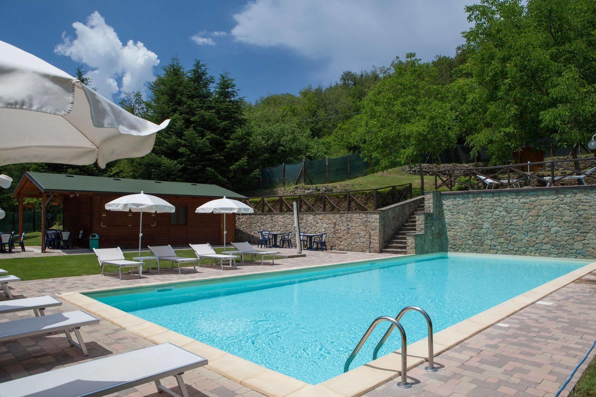 Borgo Dei Corsi Holiday House 雷吉奥洛 外观 照片